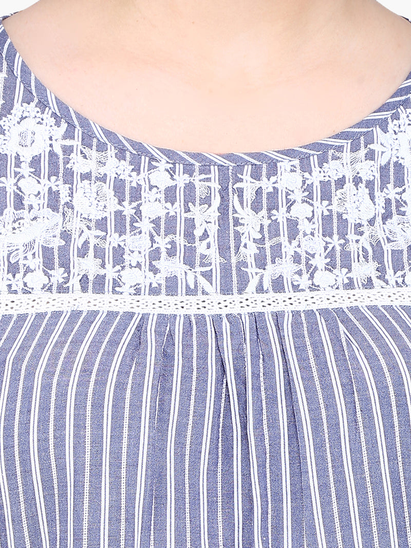 White & Blue Embroidered Woman Top - MissGudi